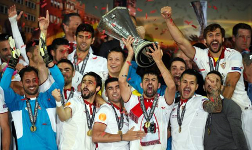 Sevilla đi vào lịch sử Europa League ảnh 1